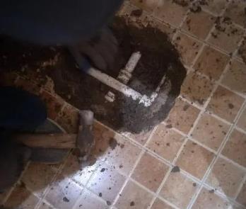 千阳卫生间漏水维修公司为您分享下卫生间渗水如何处理及注意事项